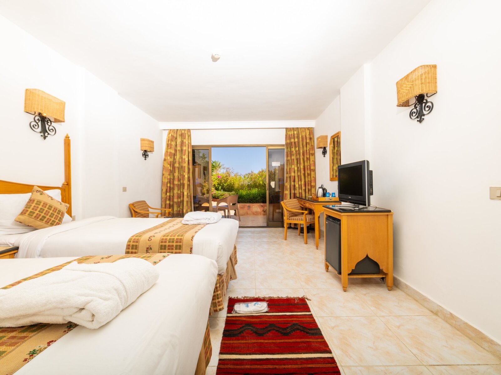Wohnbeispiel Flamenco Resort room