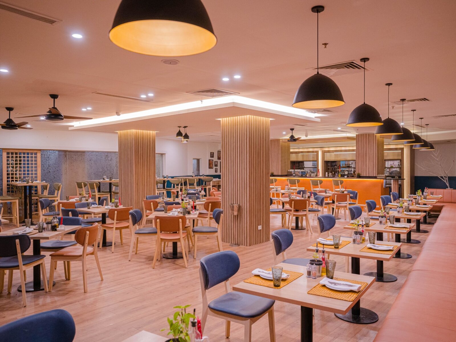 Filini Bar & Restaurant