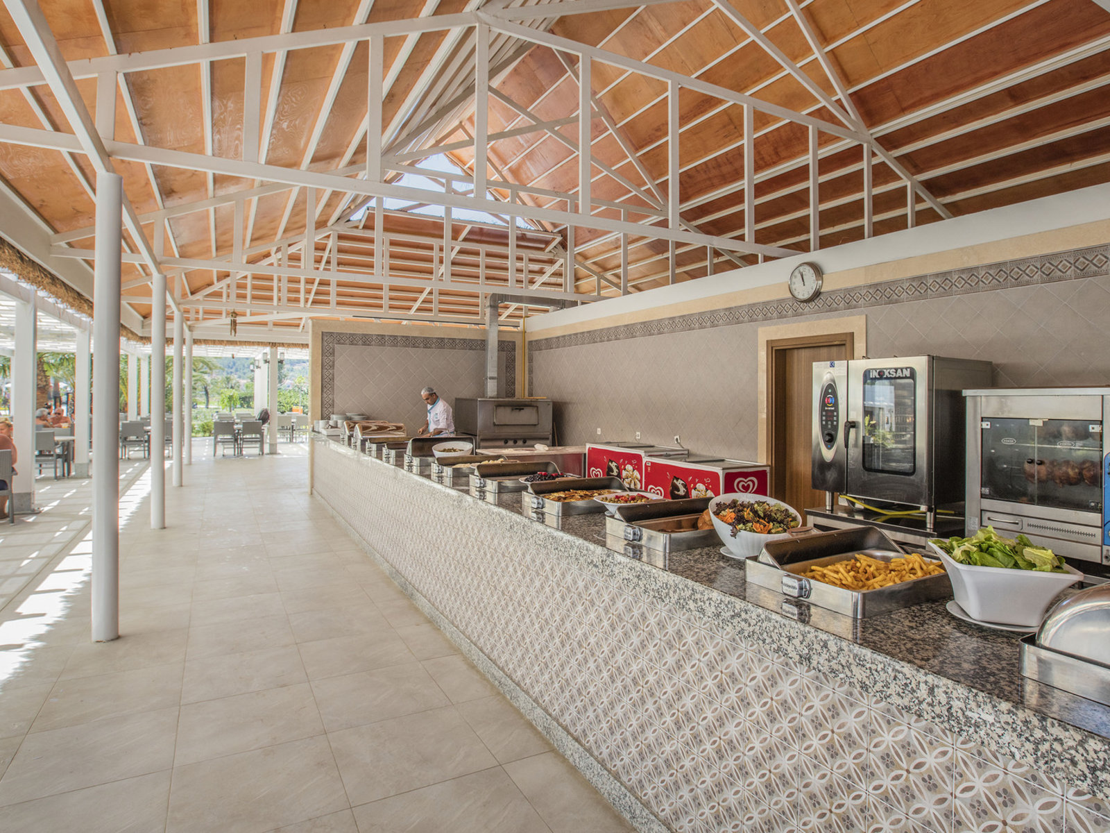 SNACK BAR