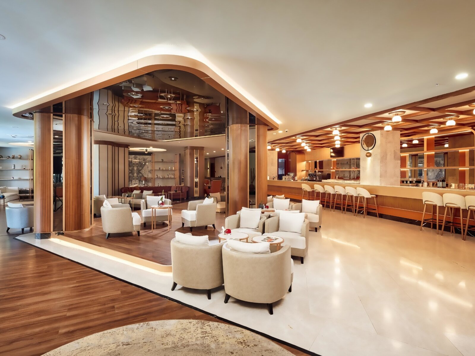 Q Bar