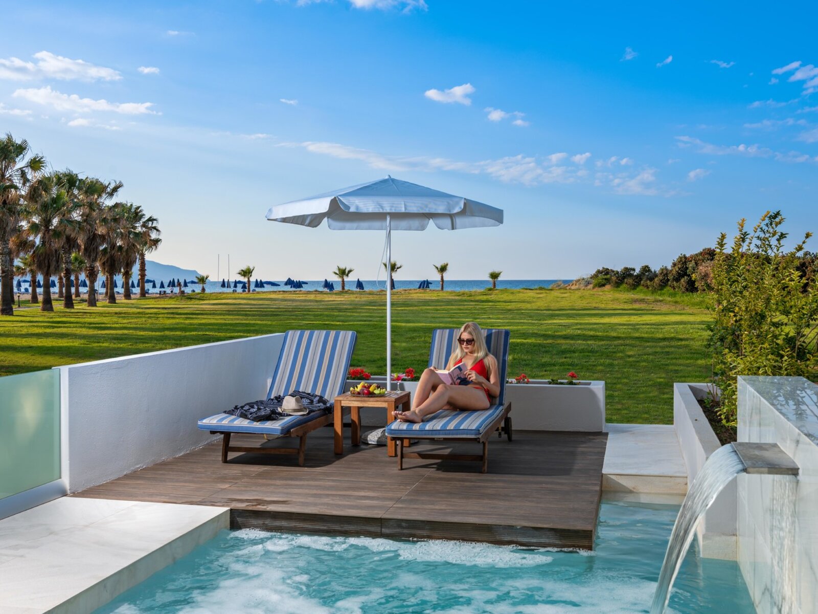 Wohnbeispiel Deluxe SPA Suite with Private Pool