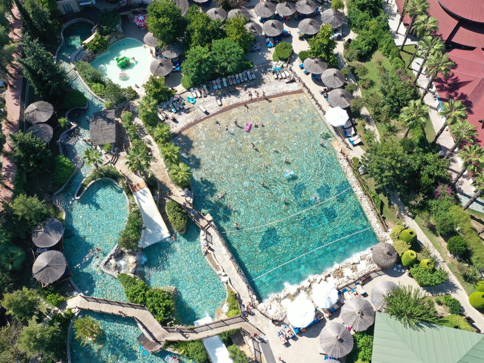 WAVE POOL