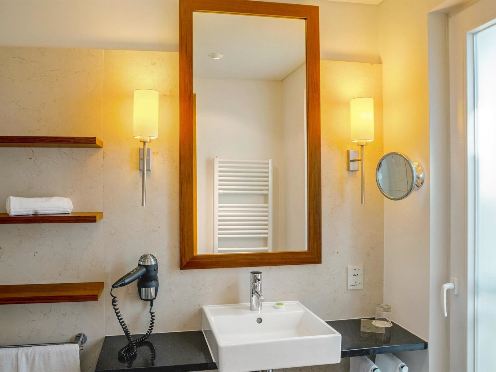 Wohnbeispiel Double Room Roomhopper