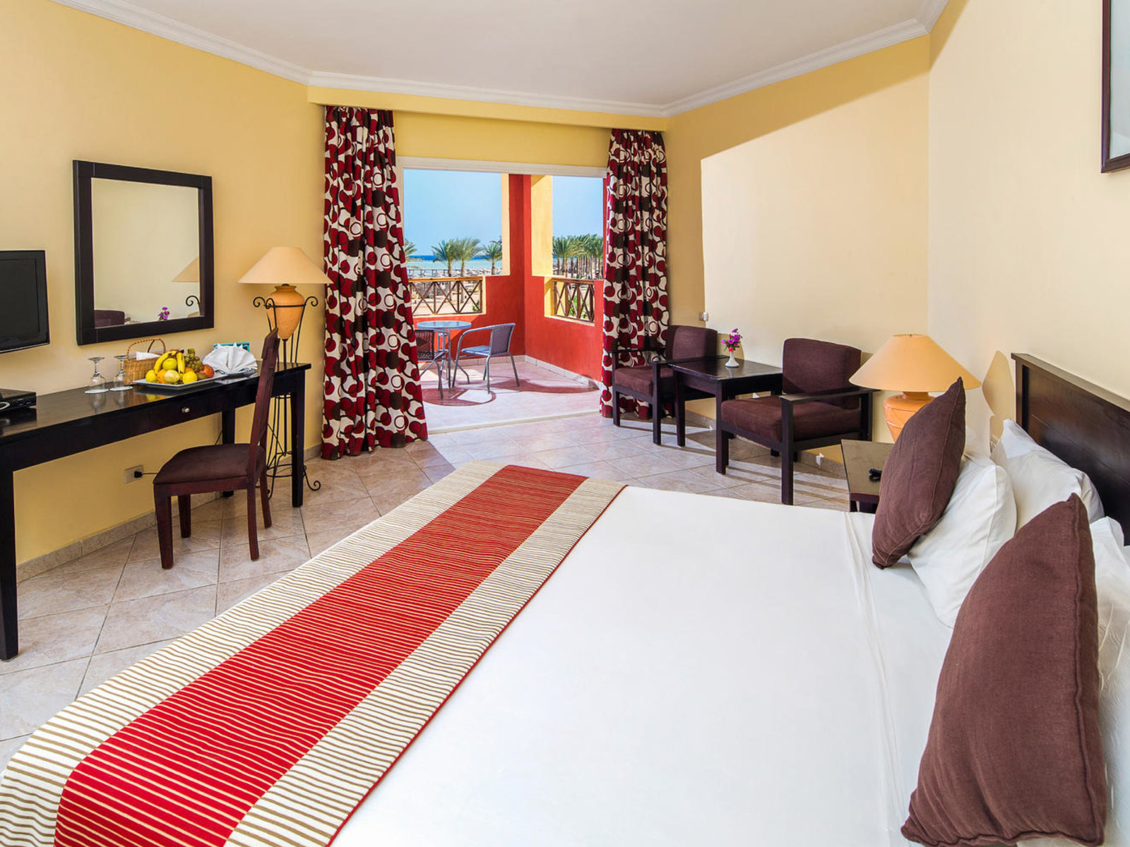 Wohnbeispiel Superior Pool View room
