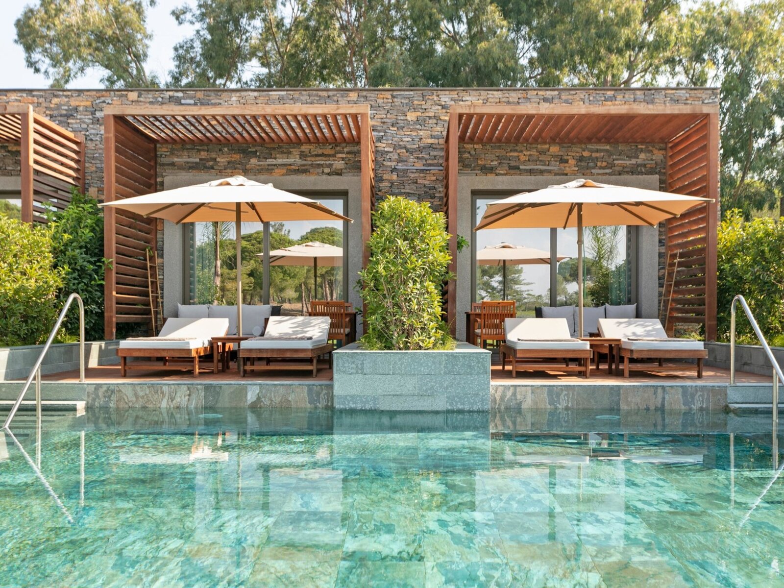 Wohnbeispiel Single with Child Lagoon Golf Swim Up