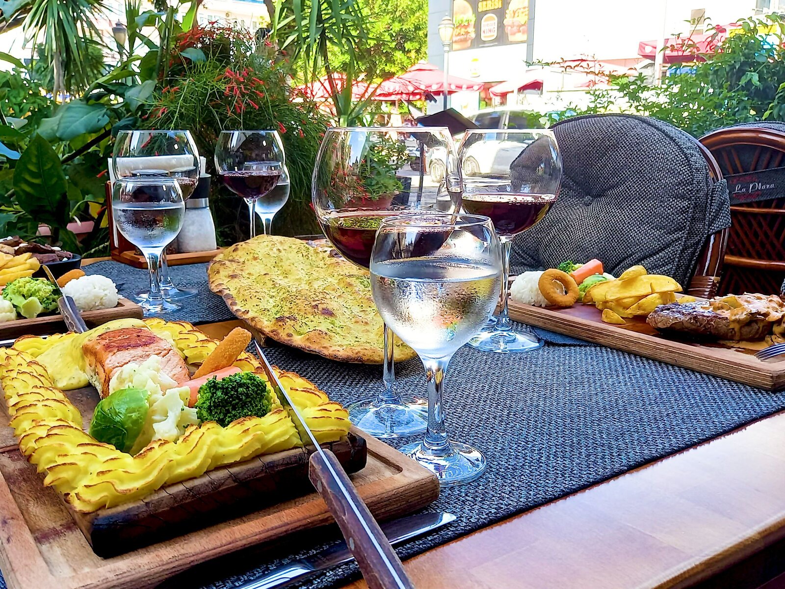 Essen und Trinken