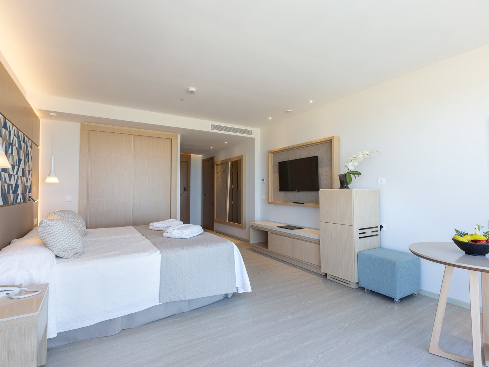 Wohnbeispiel Double room side sea view