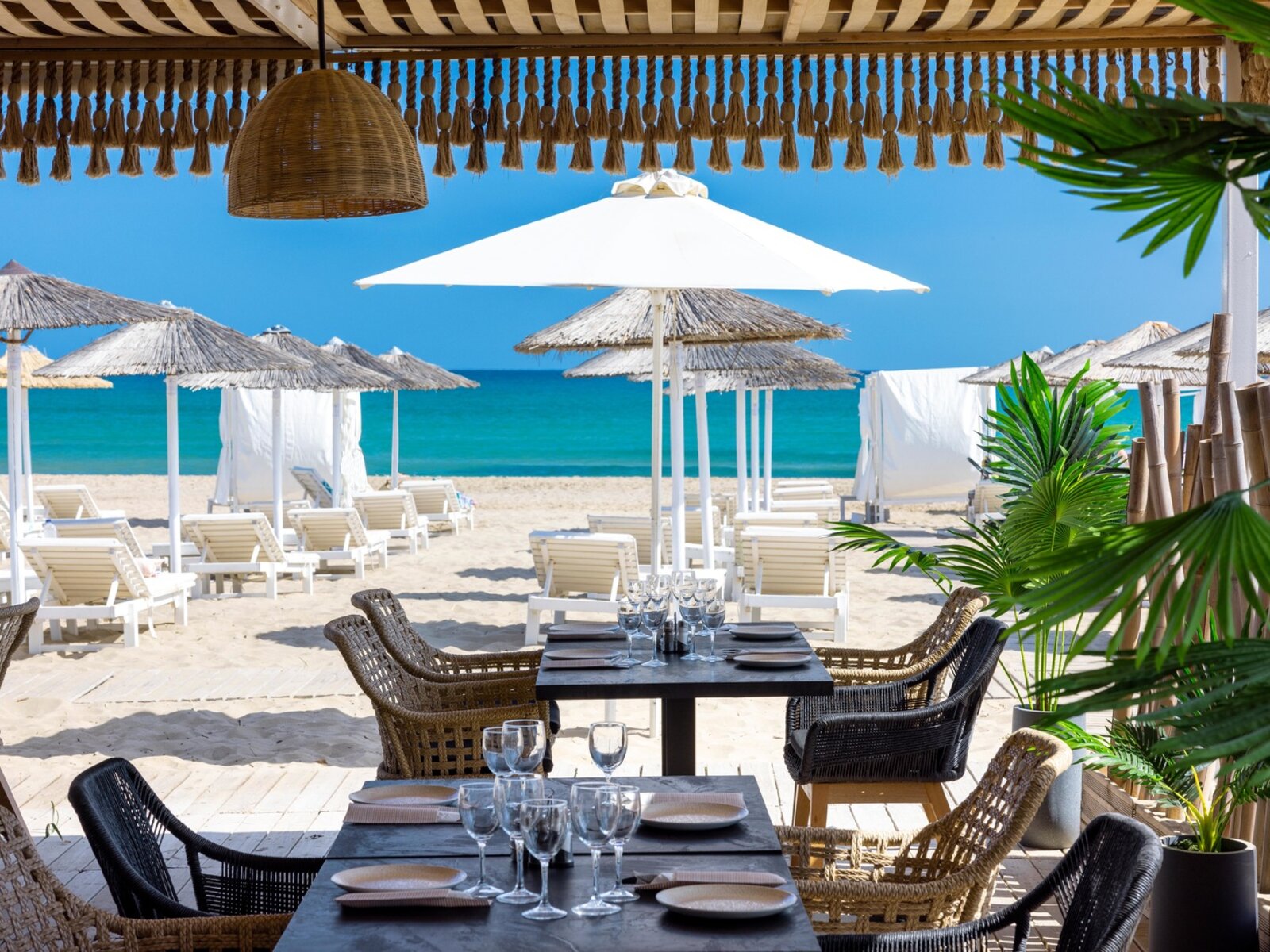 SIROCCO BEACH A LA CARTE RESTAURANT
