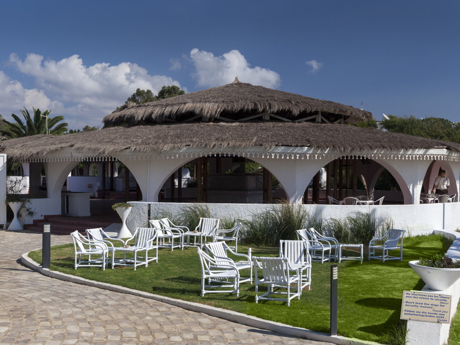 LE GRAND RESTAURANT