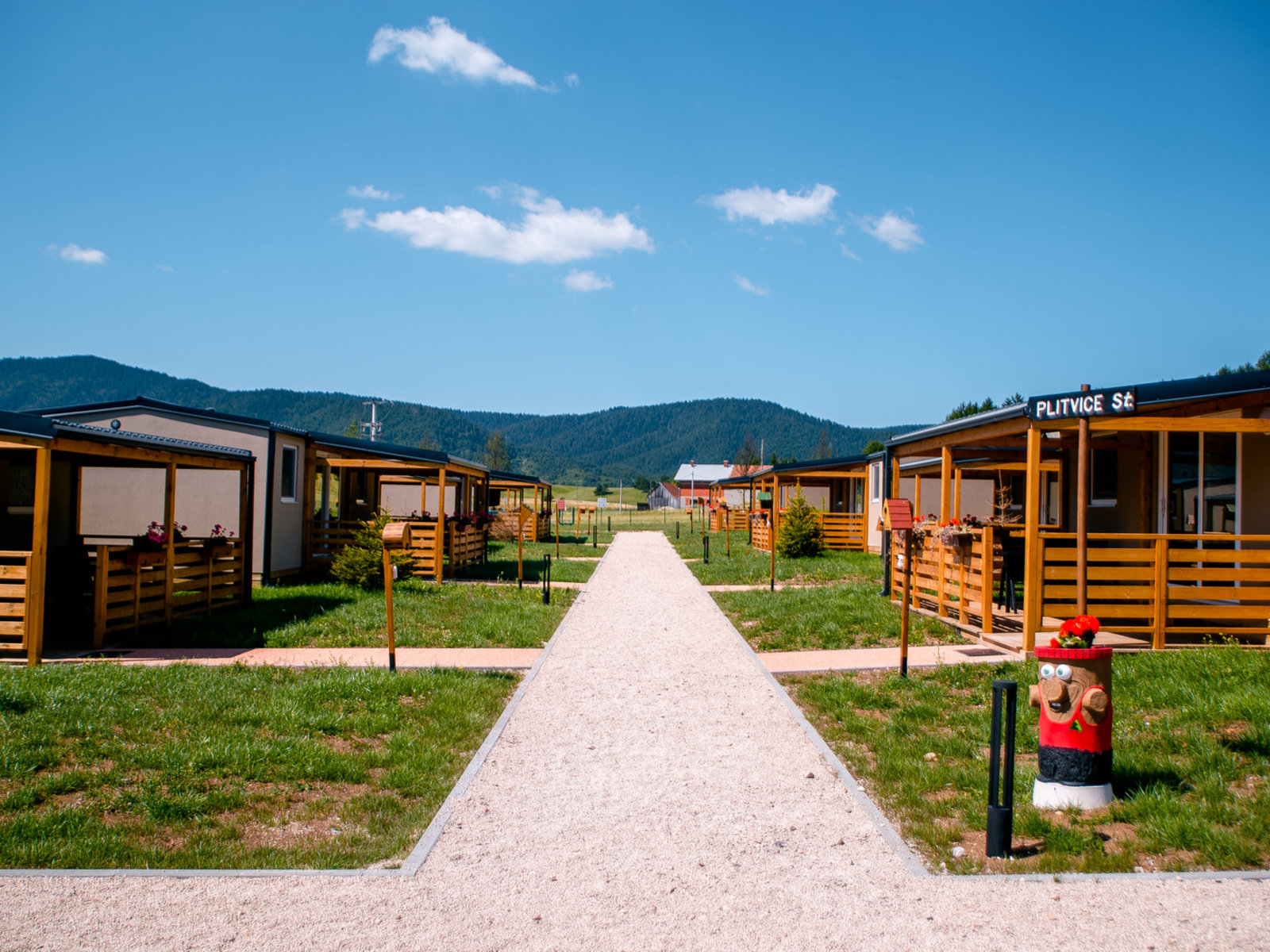 Big Bear Camping Resort Plitvice Urlaub inkl. Flug » ltur