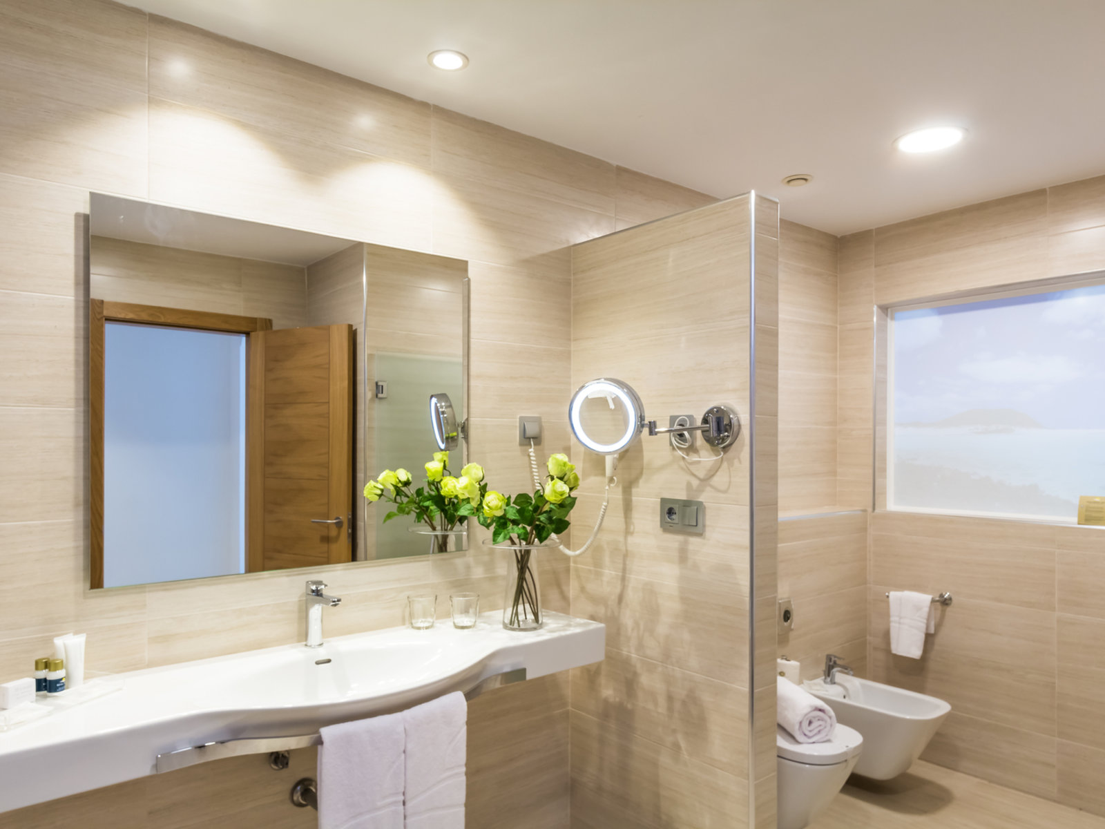 Wohnbeispiel Suite Side Seaview