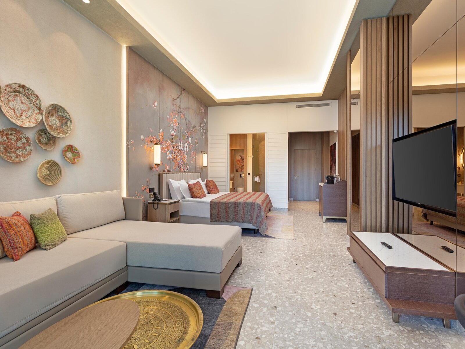 Wohnbeispiel Single with Child Superior Room Swim Up