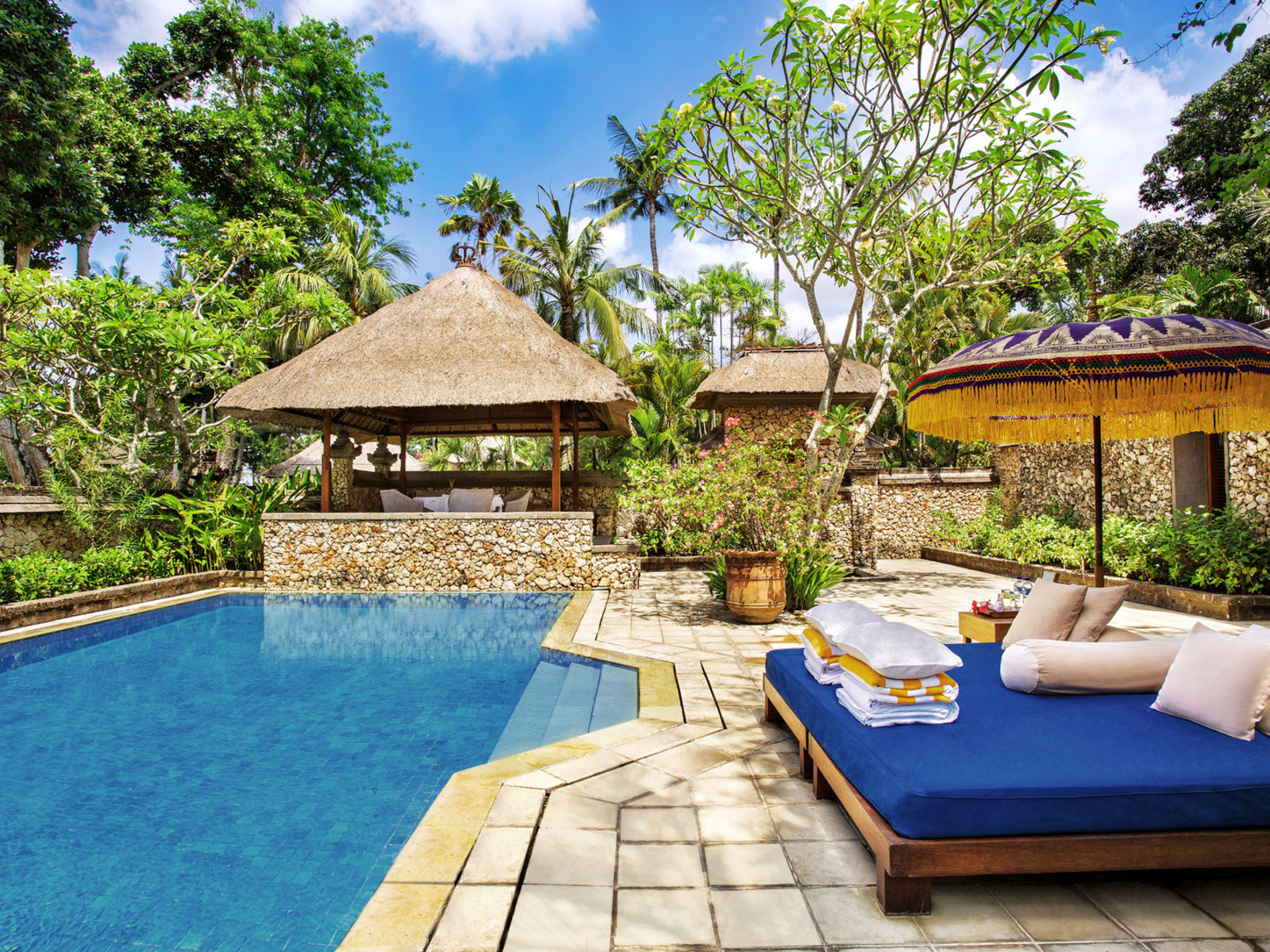 Wohnbeispiel Lux. Garden View Villa with private Pool