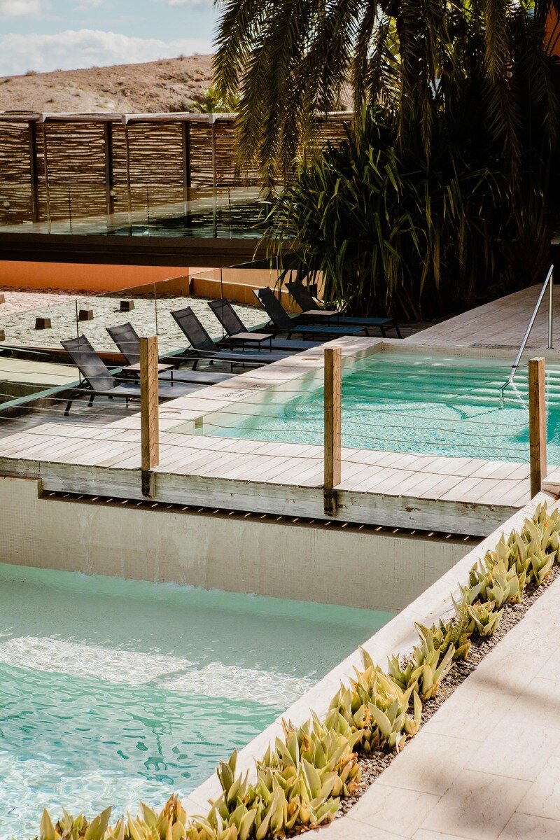 5th floor pool