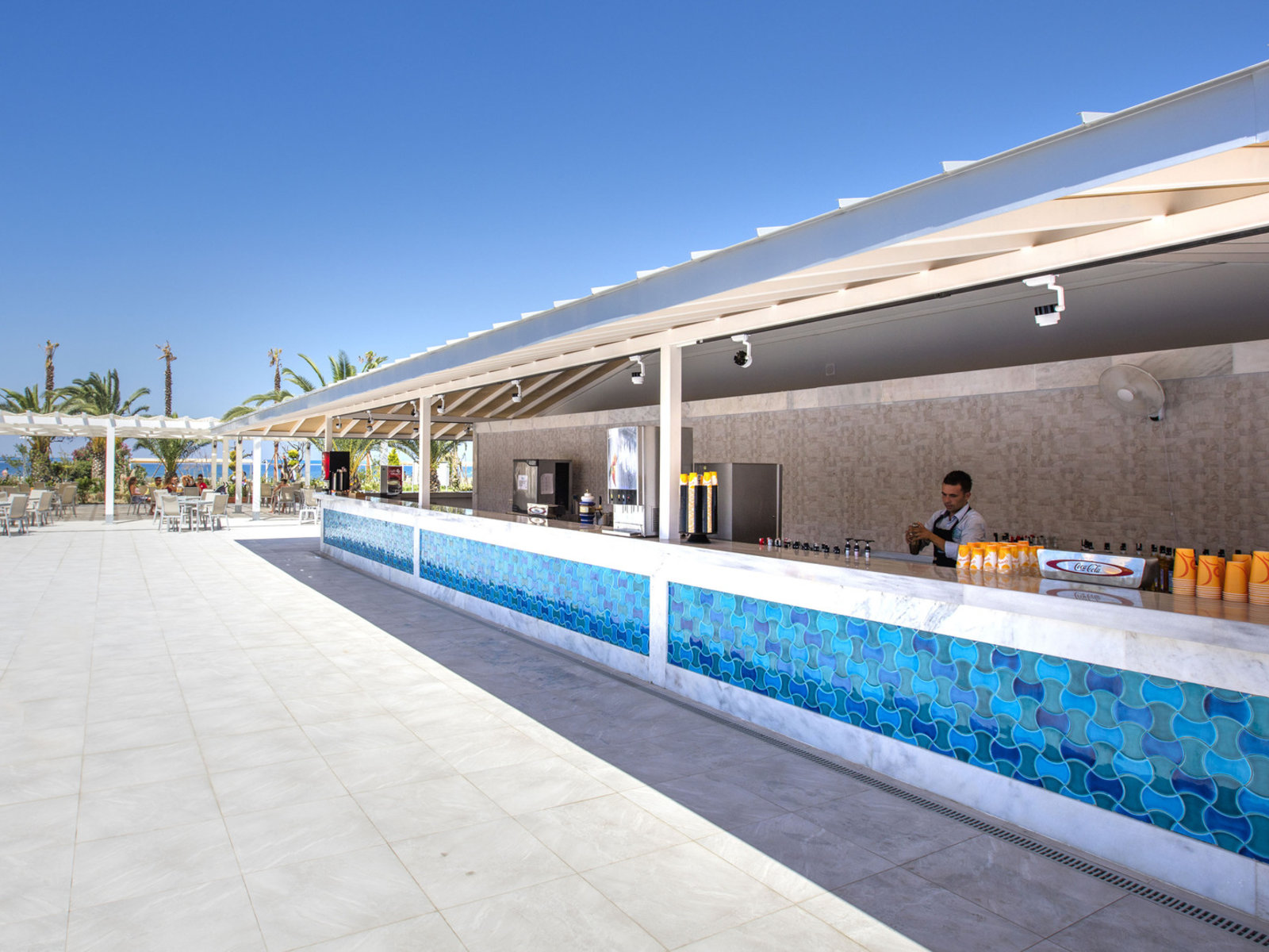 POOL BAR