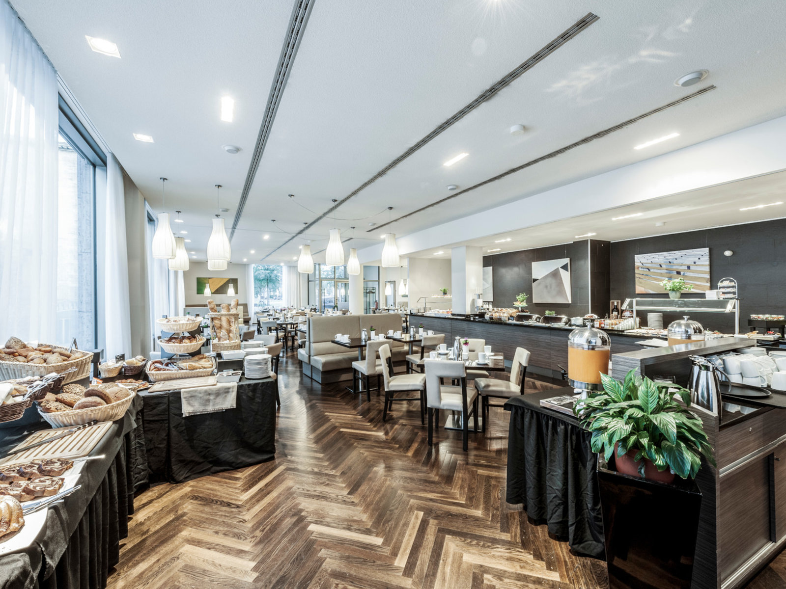Restaurant FOREIGN AFFAIRS
