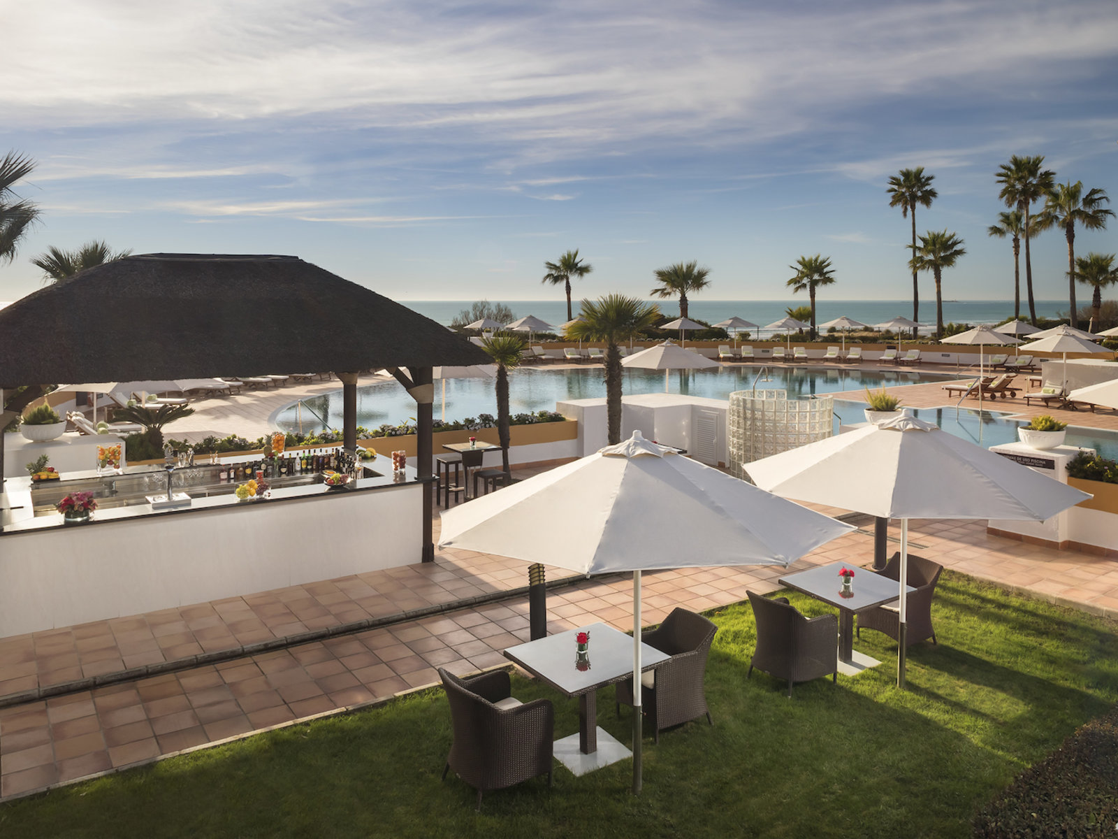 Pool Bar