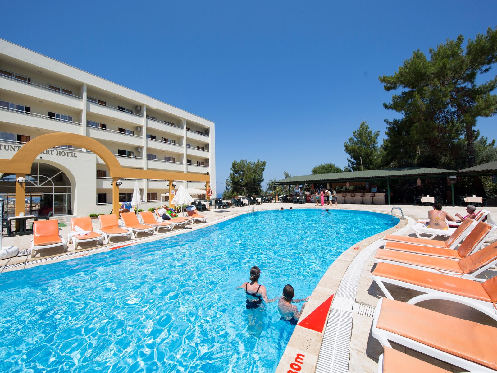 Pool
