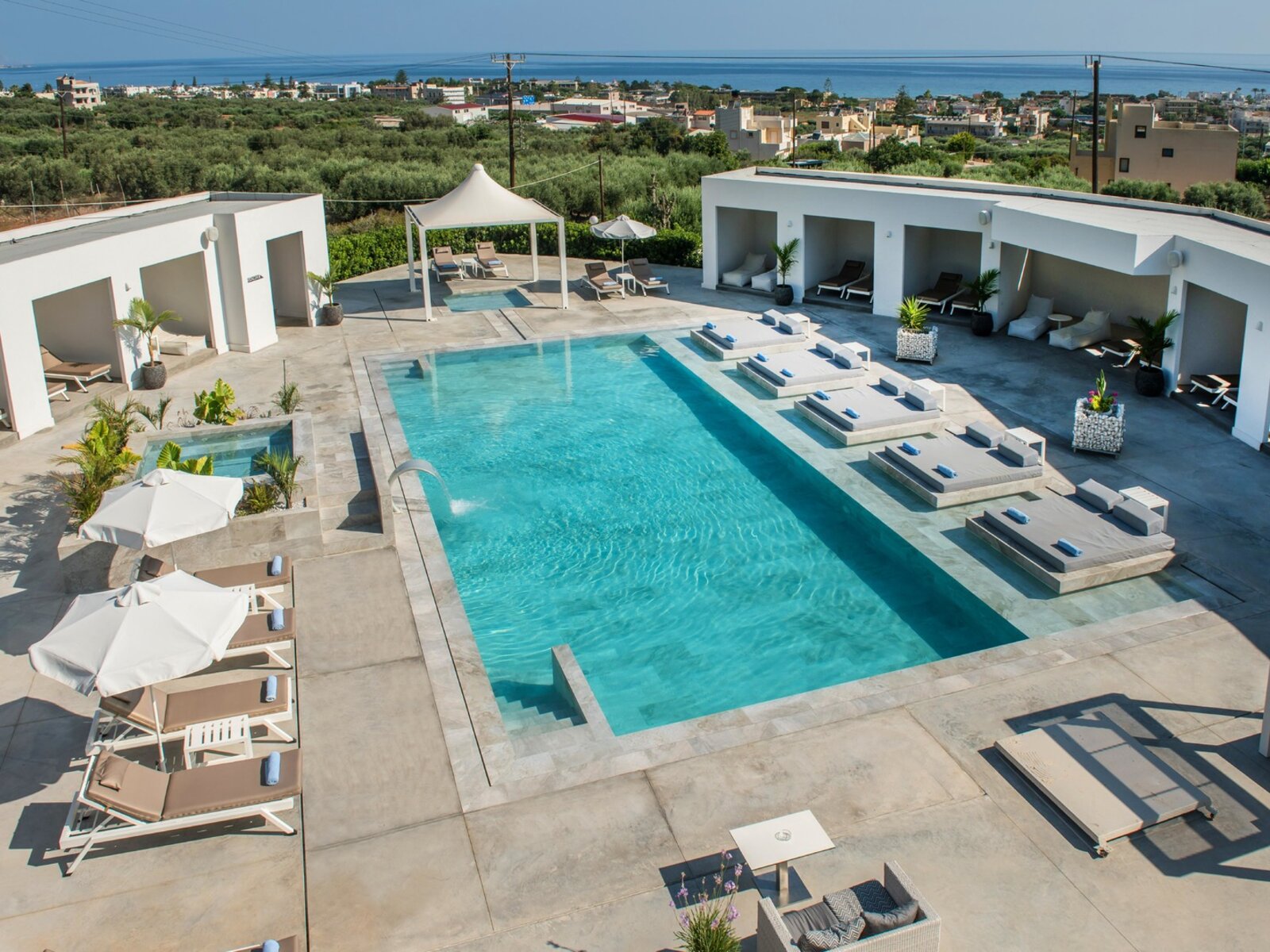 HAUPT POOL