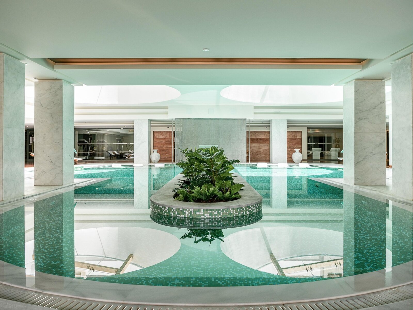 APIVITA Spa Pool