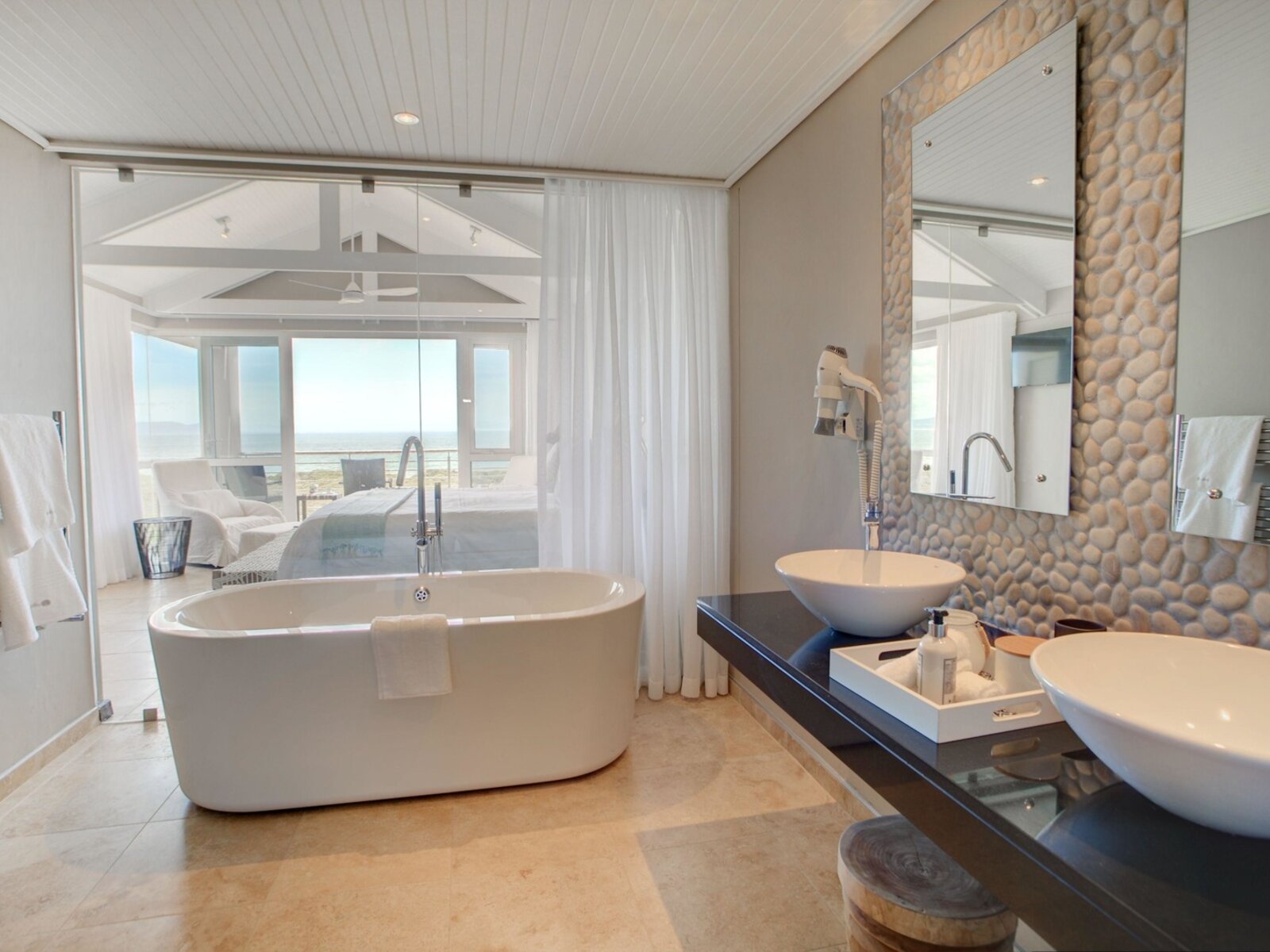 Wohnbeispiel Luxury Sea View