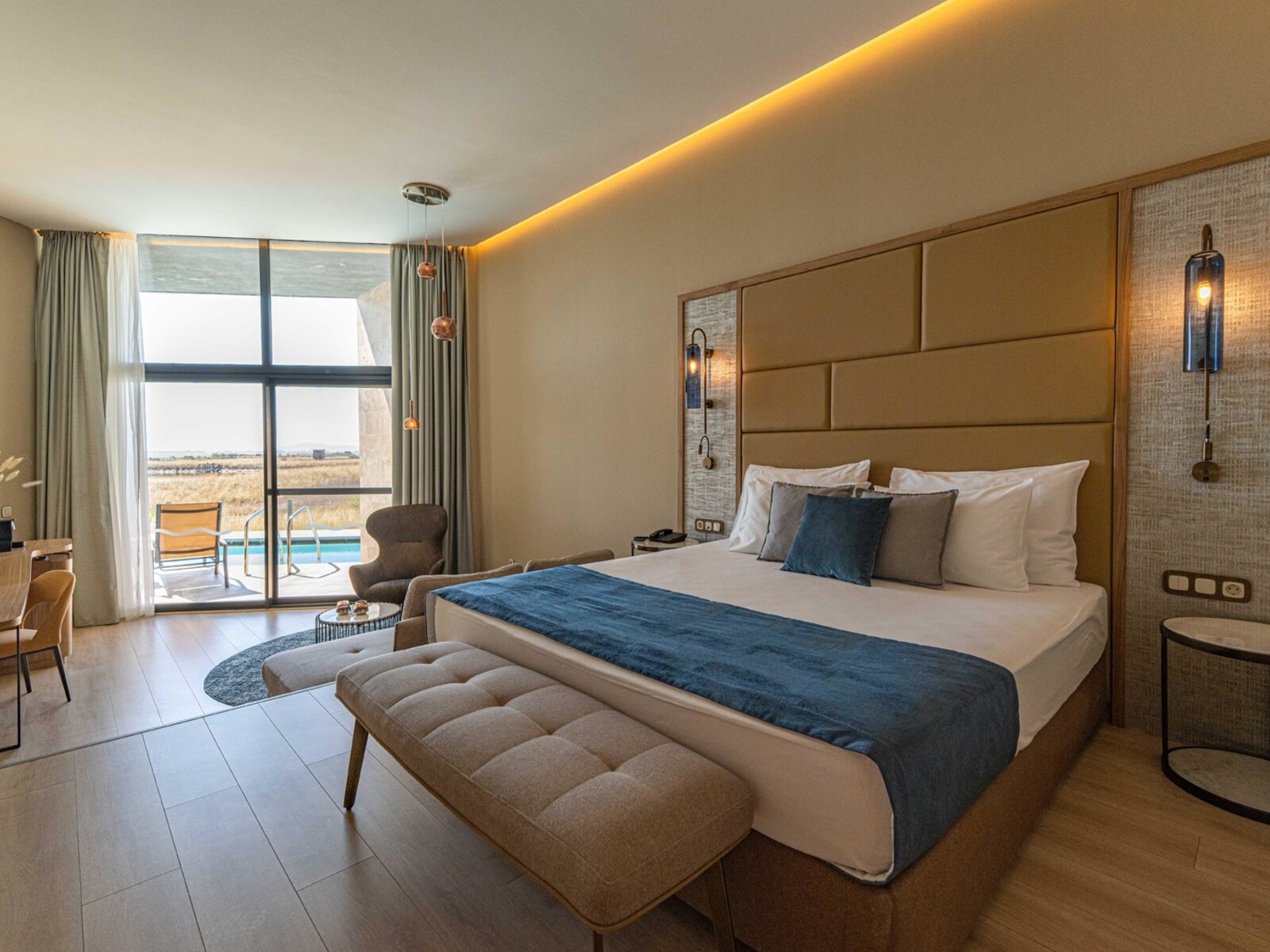 Wohnbeispiel Lagoon Swim-Up Room