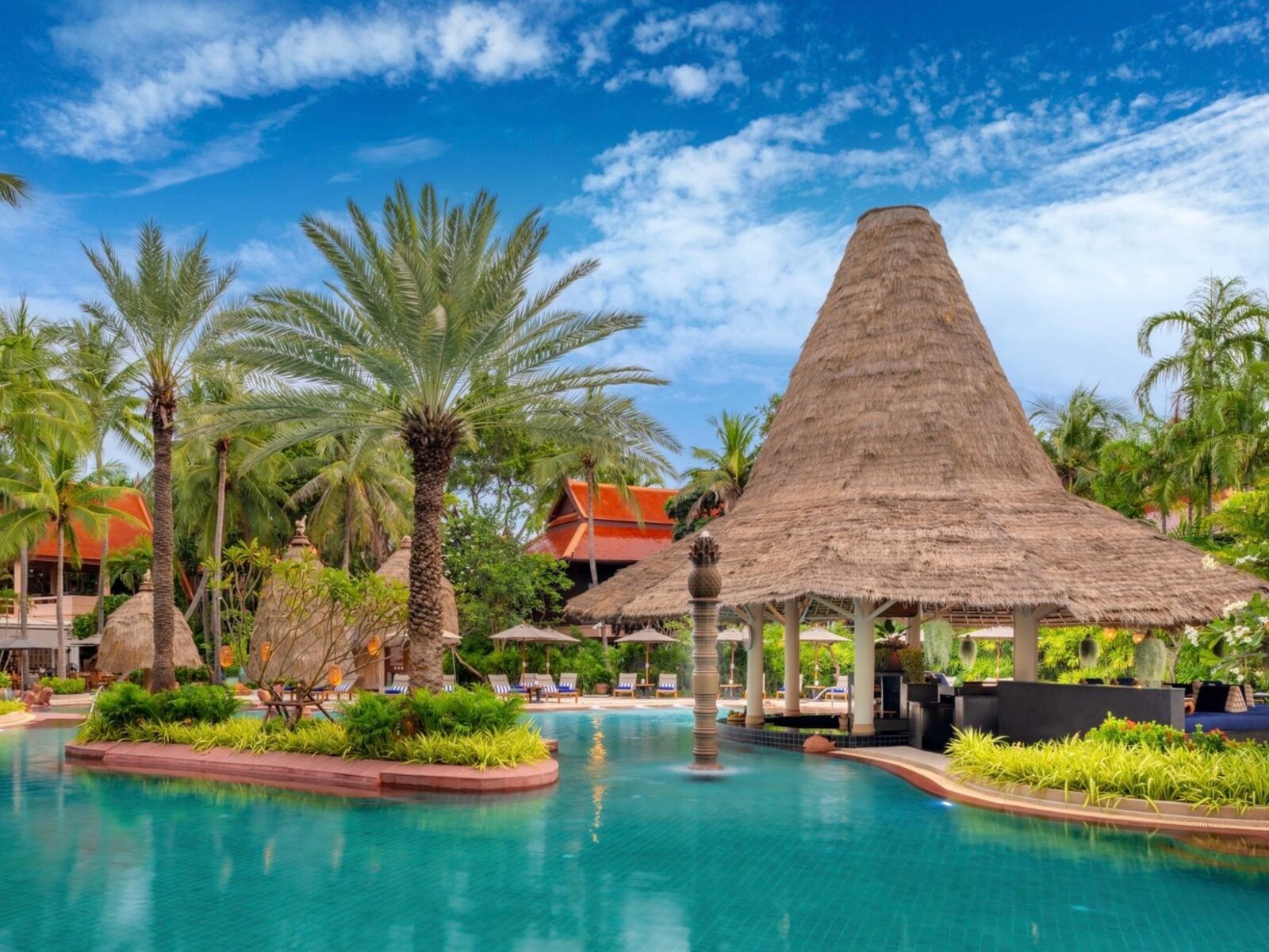 Beach Front Pool