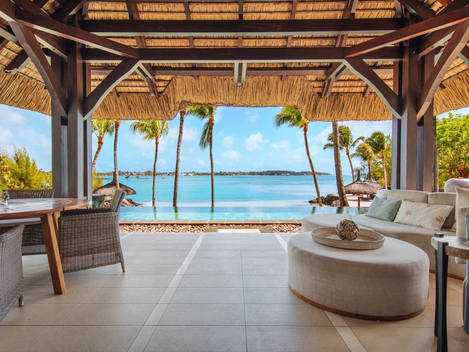 Wohnbeispiel Shangri-La Three Bedroom Beach Villa