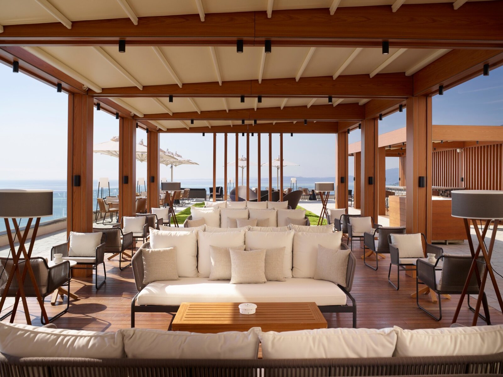 Starboard Lounge