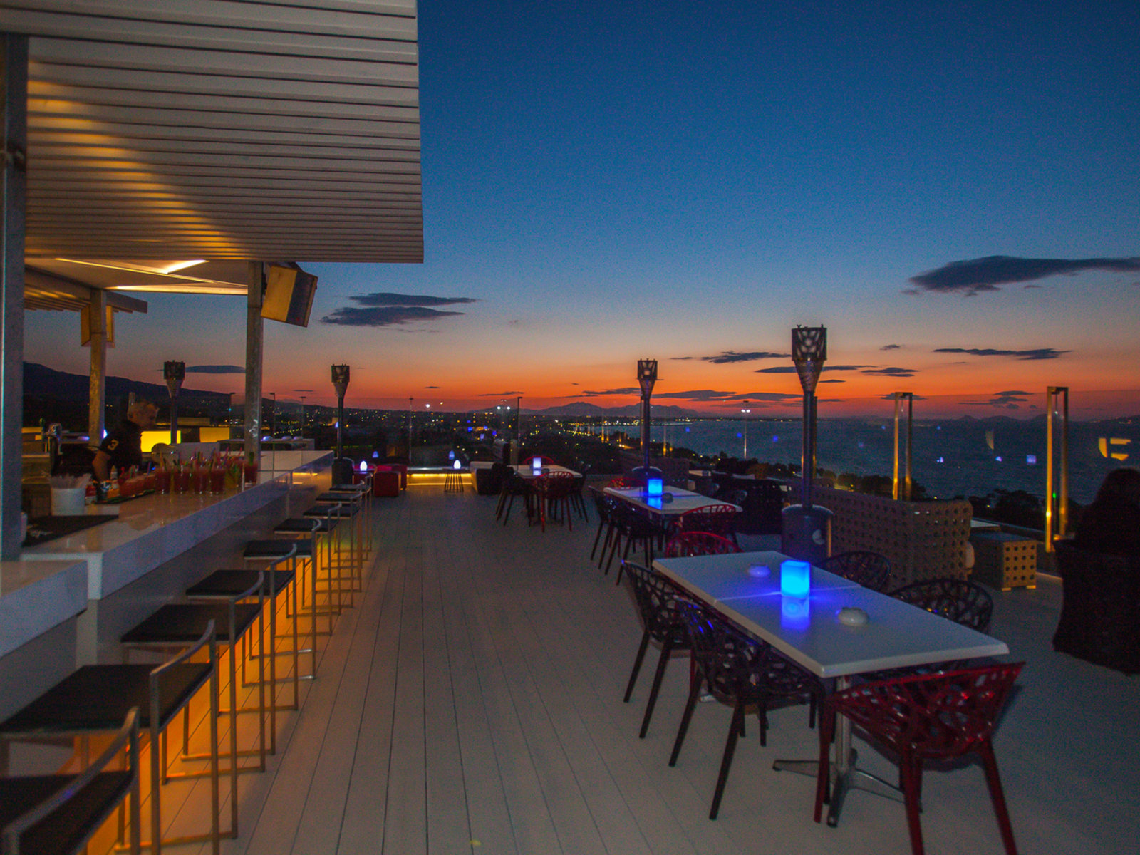 Red Skybar