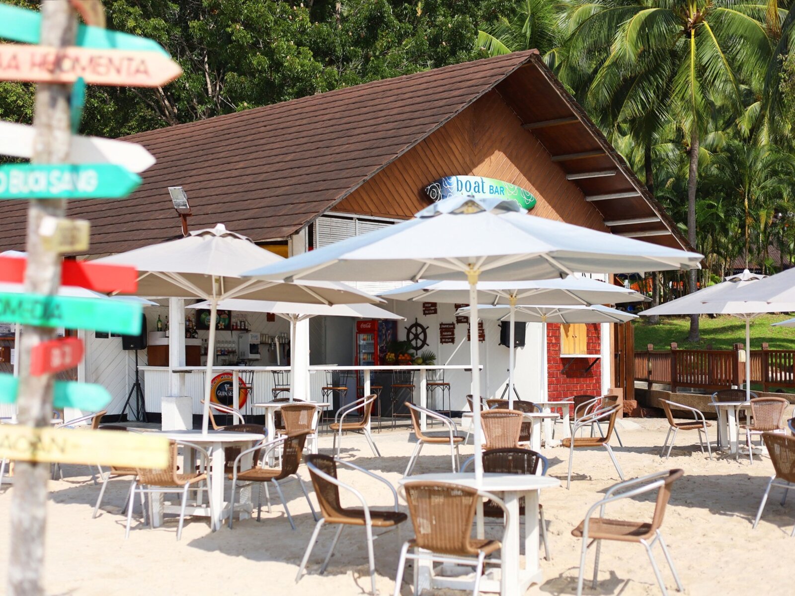 Boat House Bar