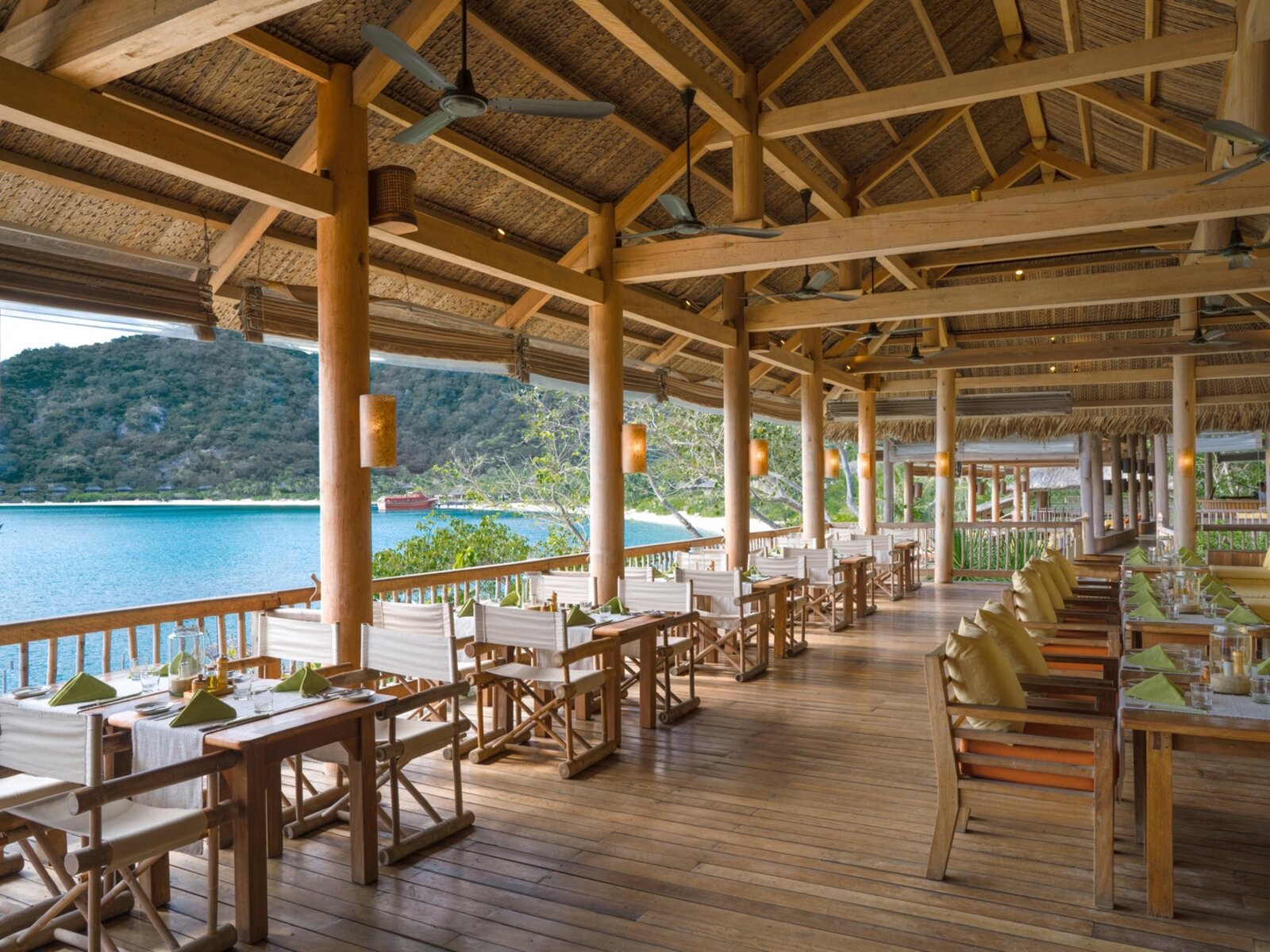 Dining by the Bay