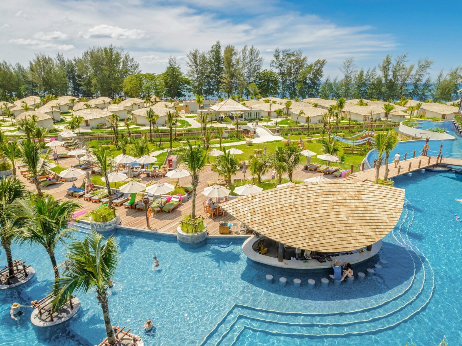 Poolbar Family Zone