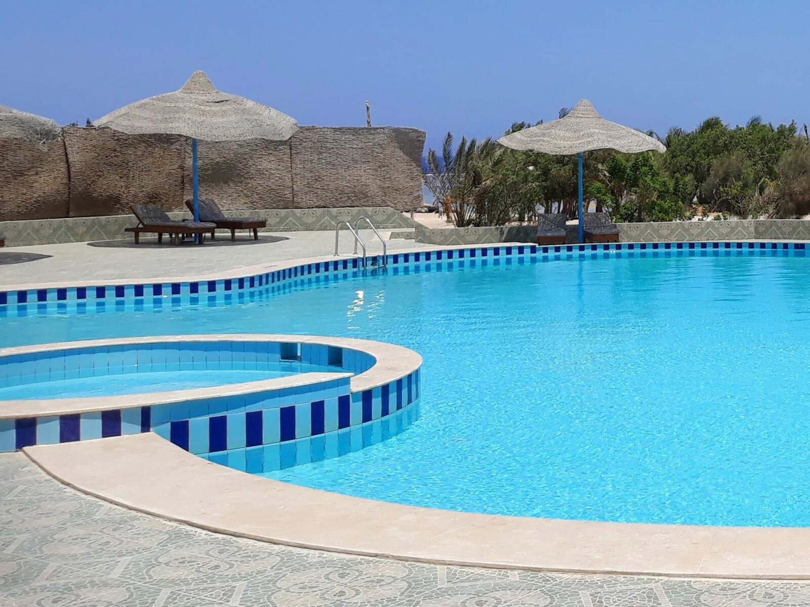 Adults-only-Pool