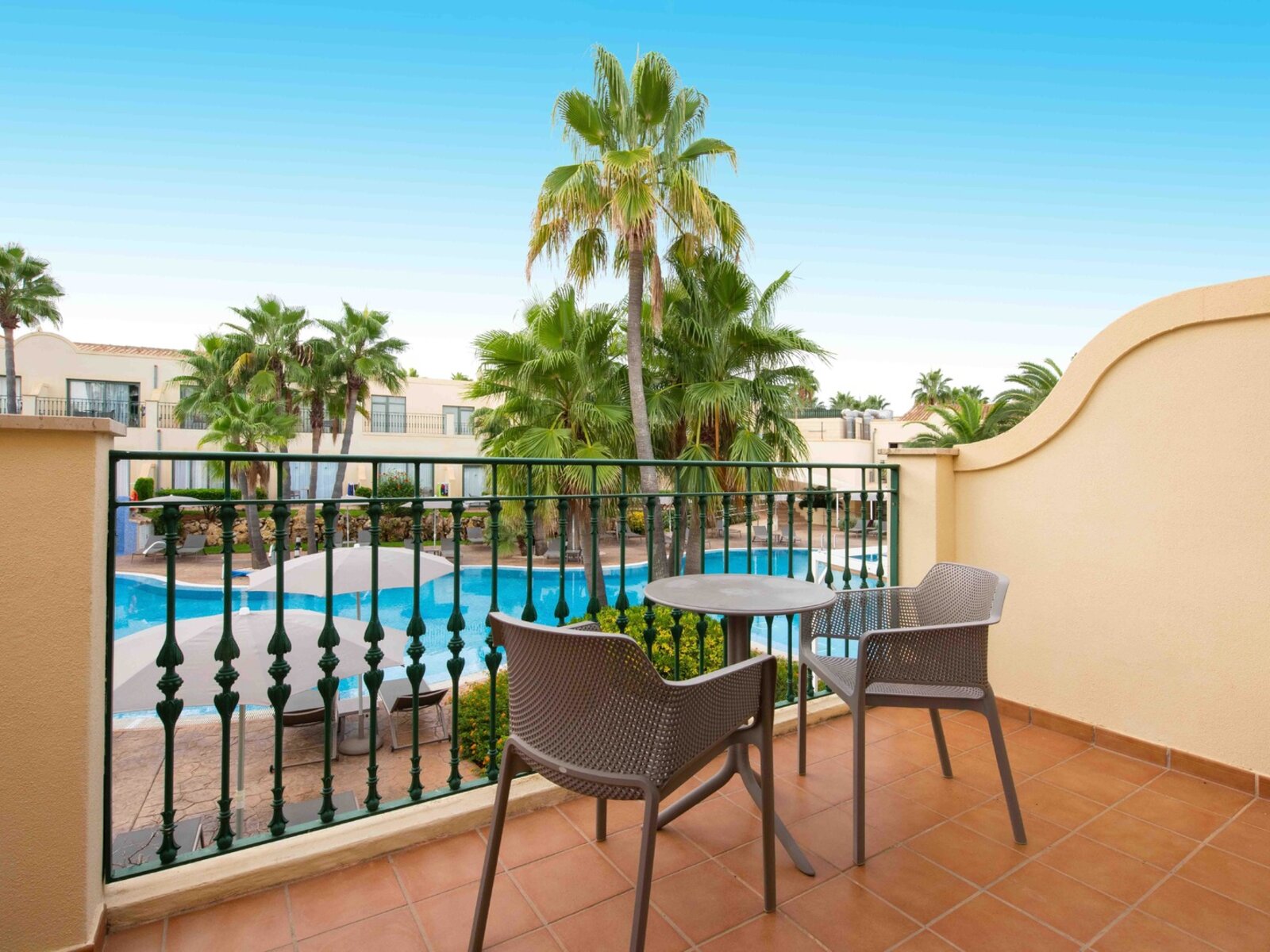 Wohnbeispiel Double Pool View