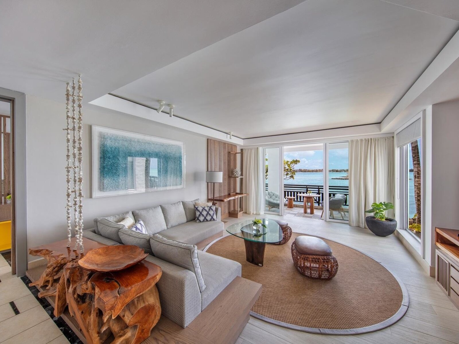 Wohnbeispiel Frangipani Signature Ocean View Suite