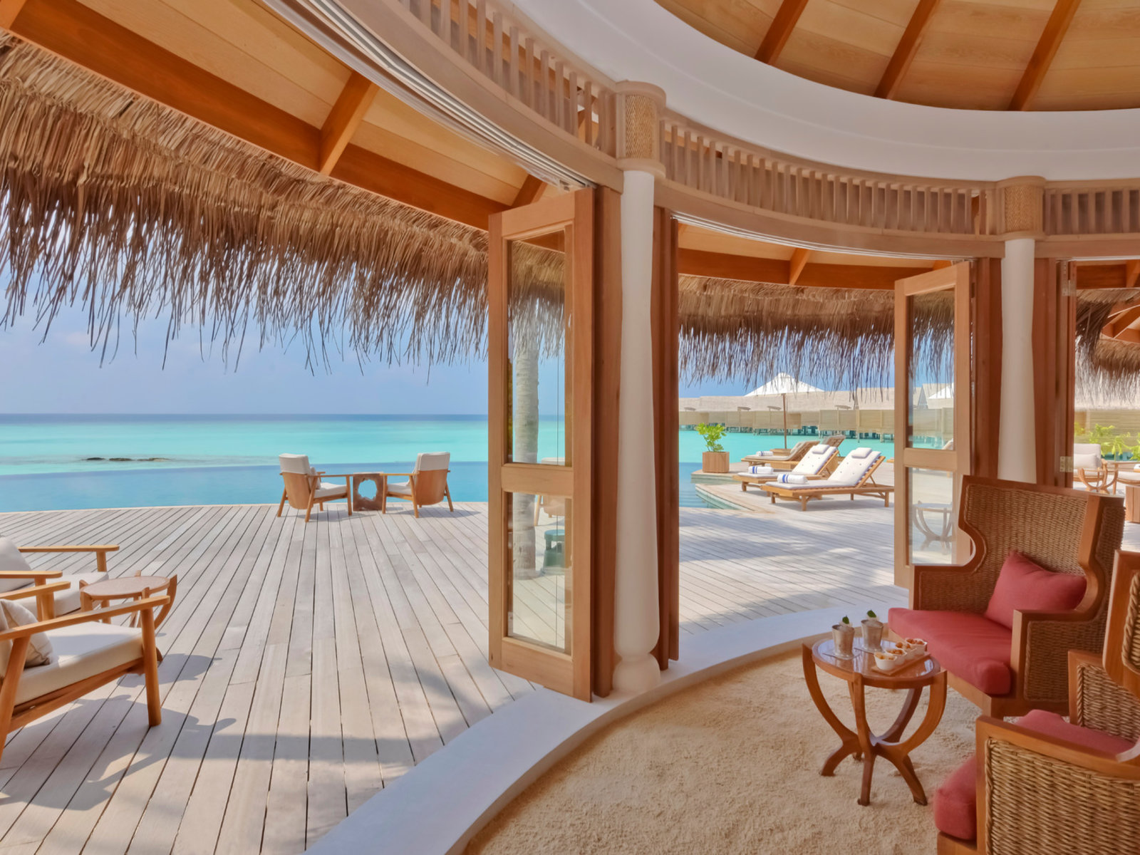 Compass Pool Bar