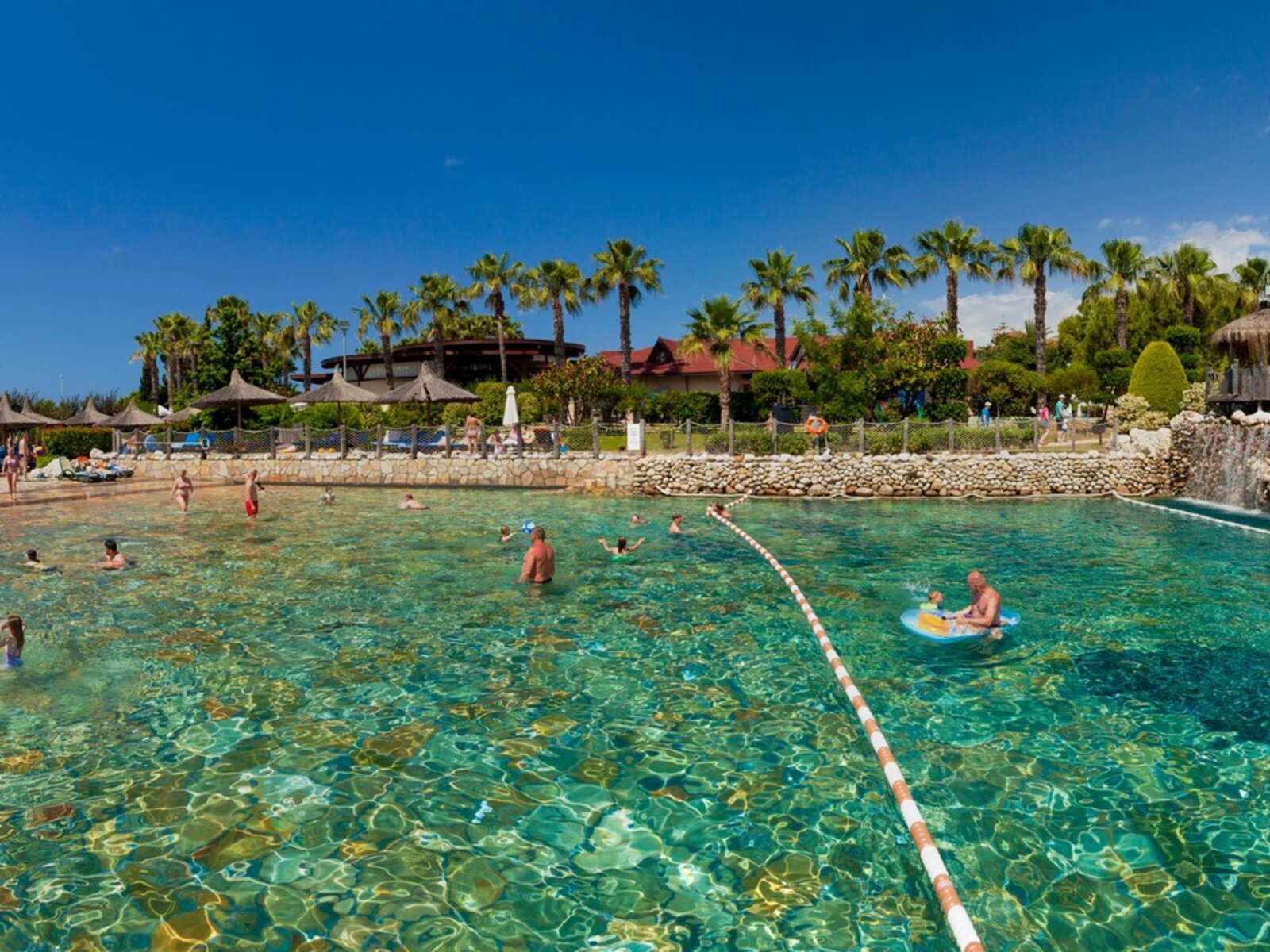WAVE POOL