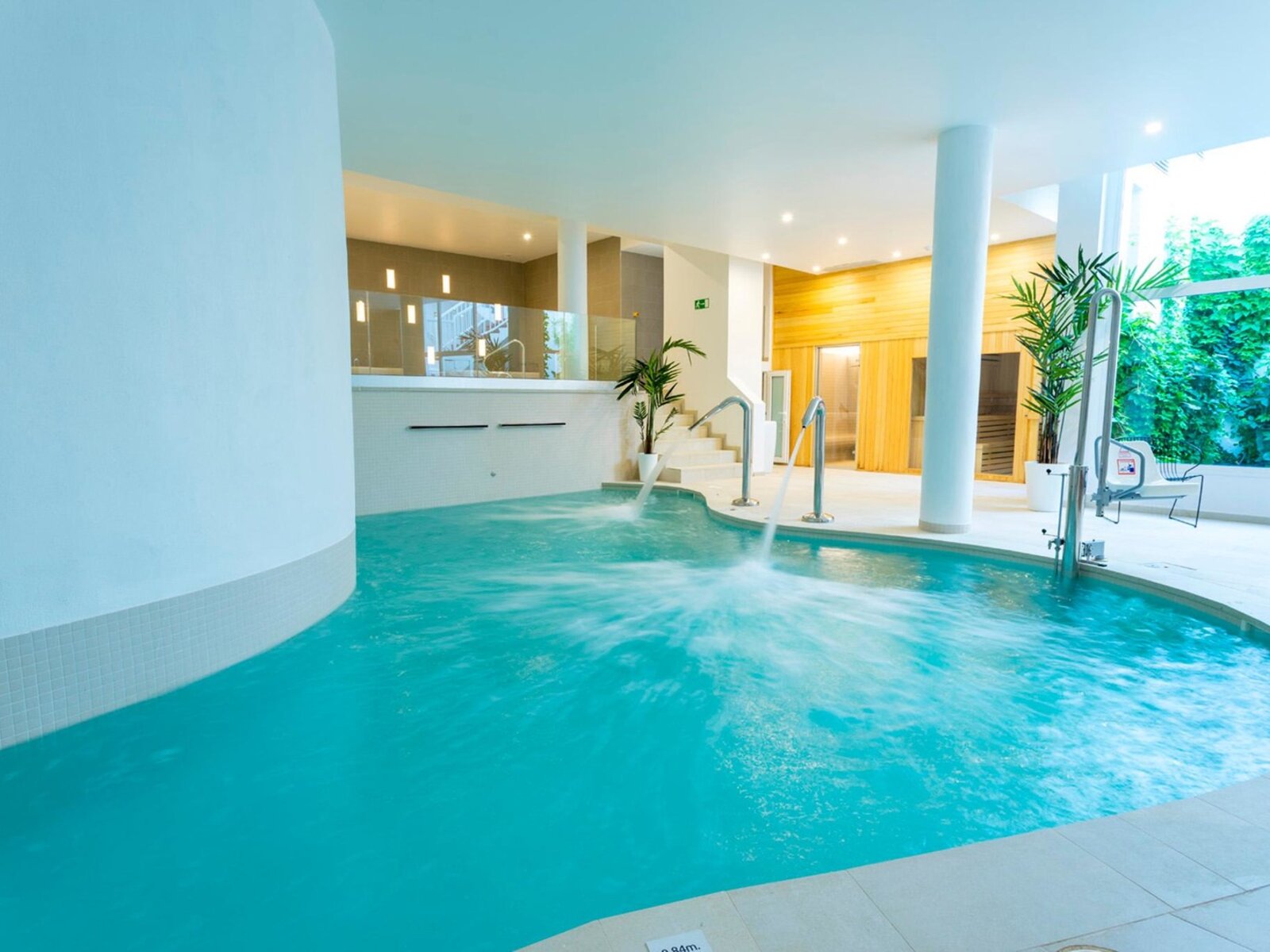 Hallenbad Spa Bereich