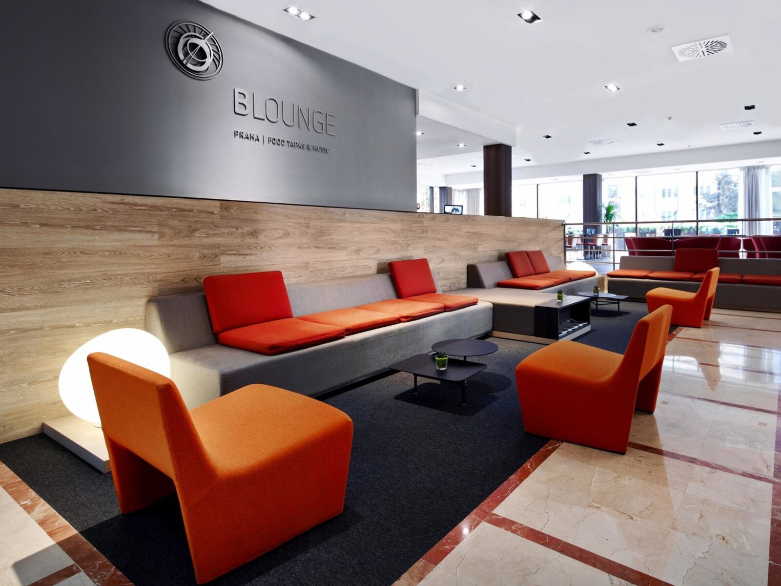 B-Lounge Bar