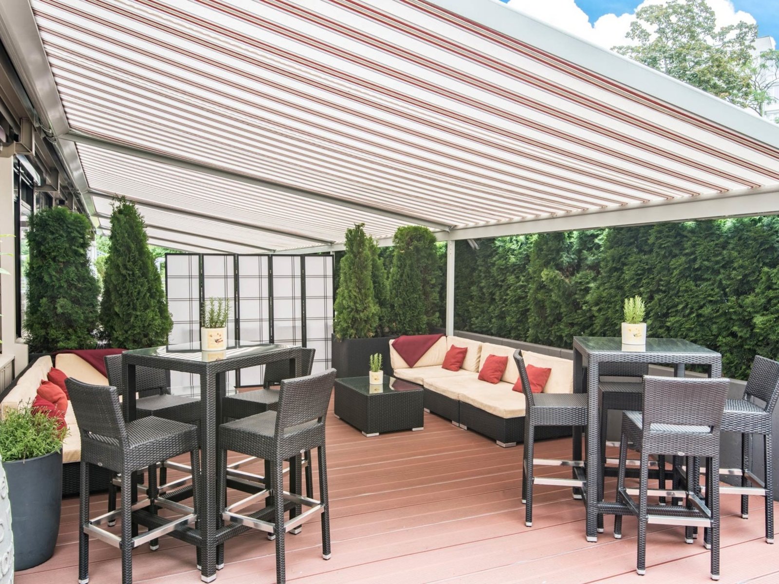 Wilson's Wintergarten & Terrace