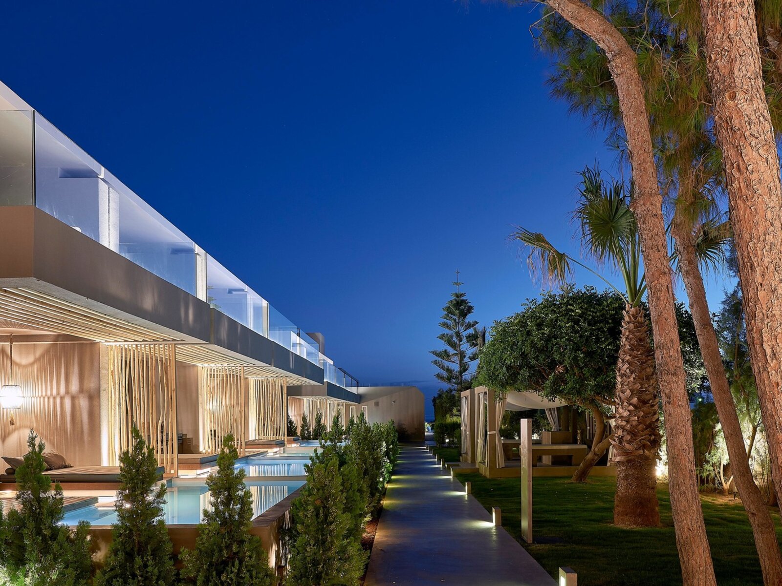 Wohnbeispiel Poolside Retreat