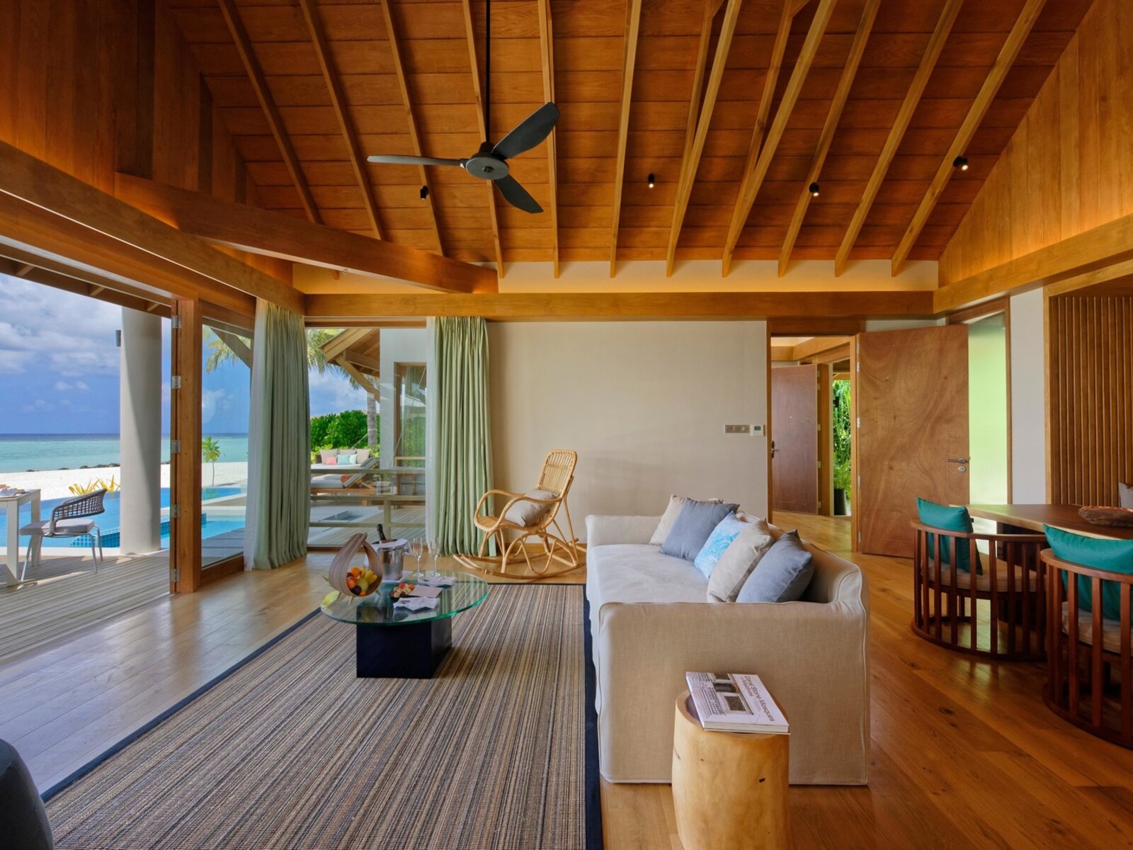 Wohnbeispiel Presidential Beach Villa