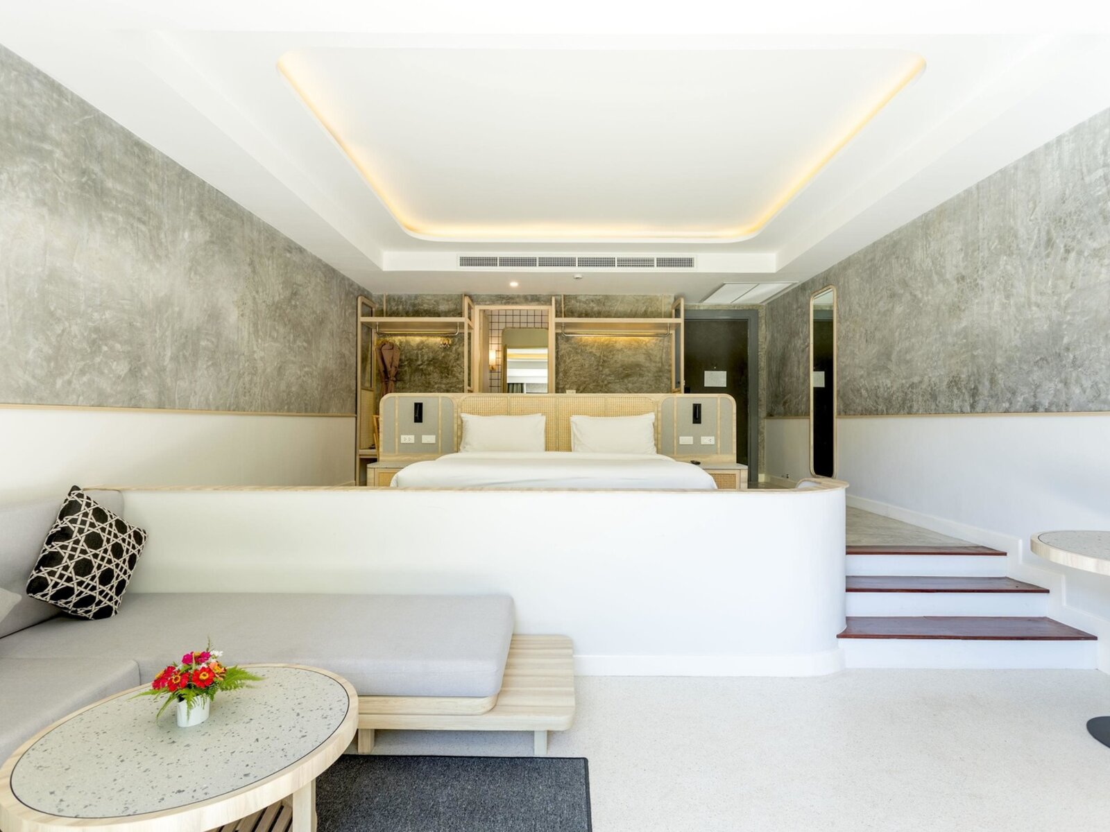 Wohnbeispiel Pool Access Suite Upper Floor