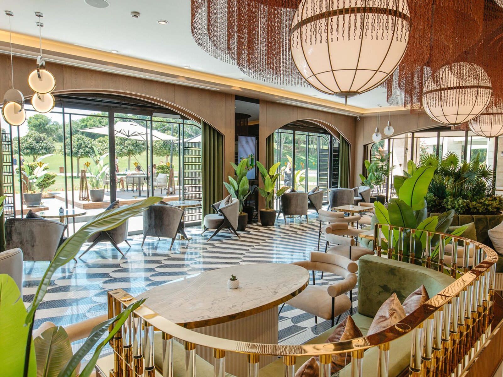 Godiva Café