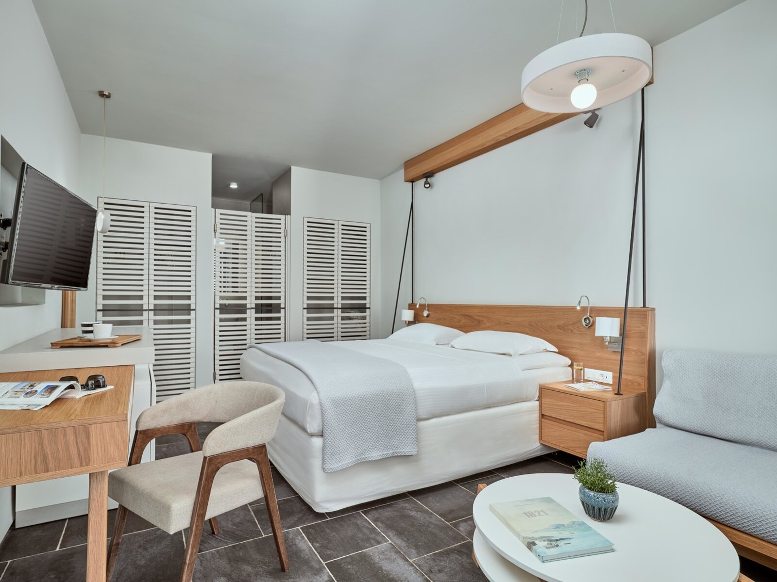 Wohnbeispiel Ground Floor Suite with Private Pool