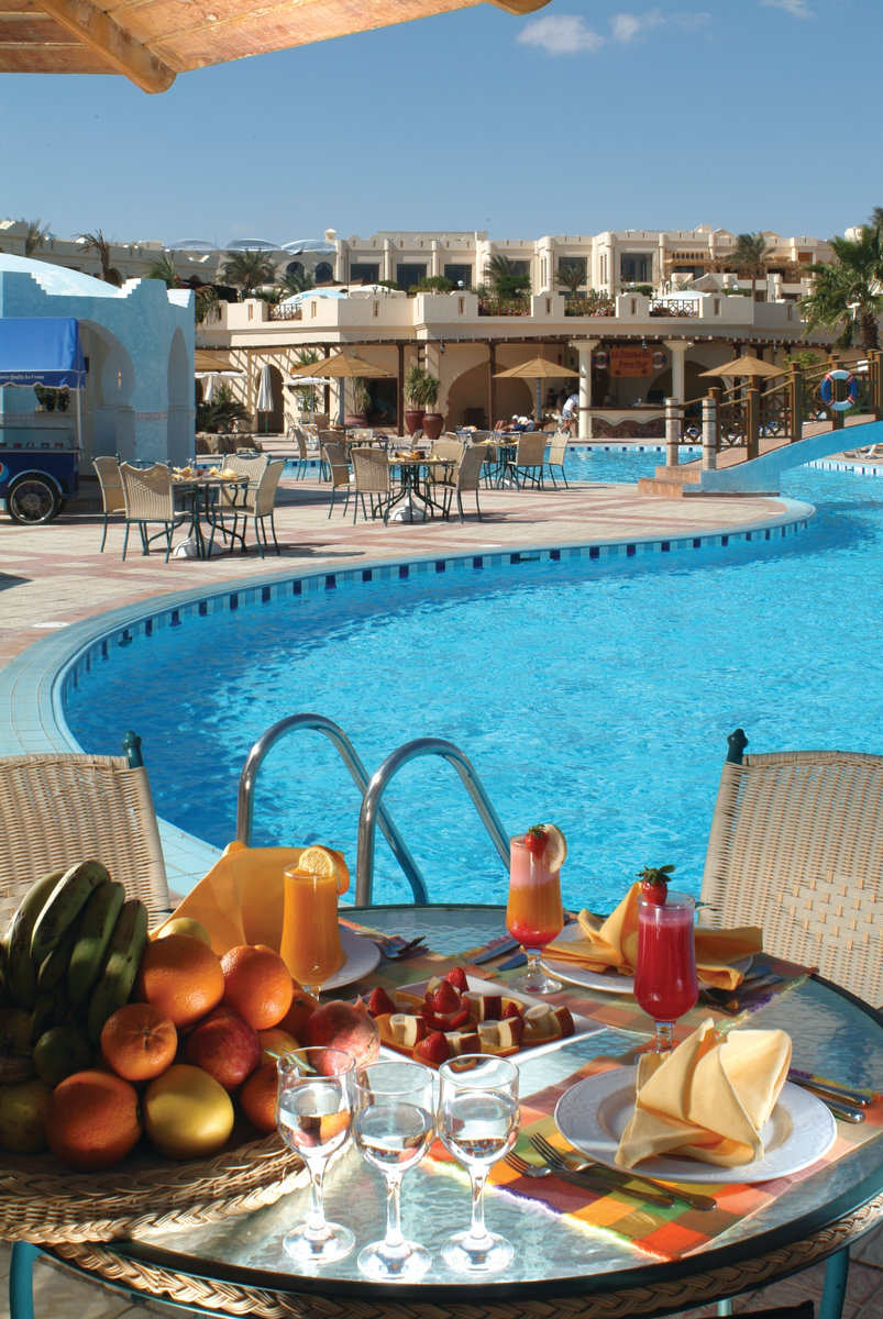 Sea Club Resort Pool Bar