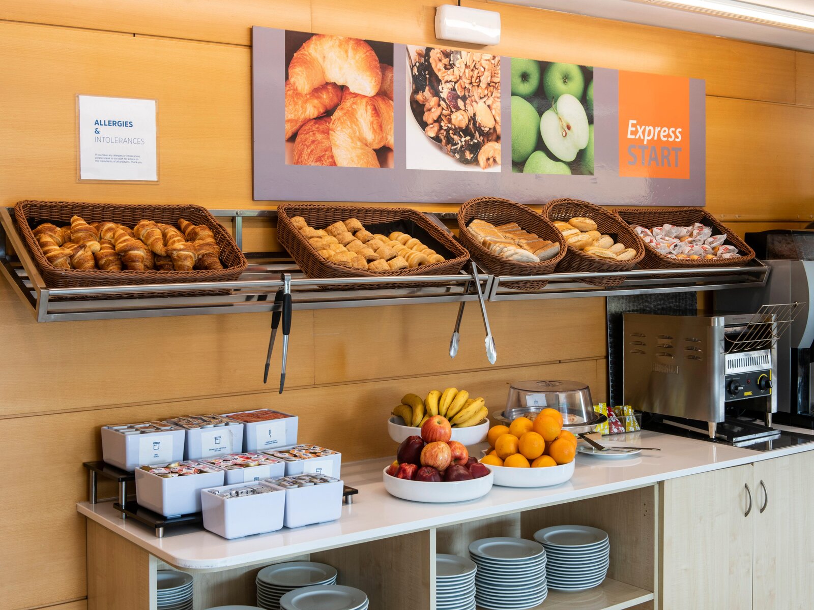 holiday inn express barcelona montmelo by ihg