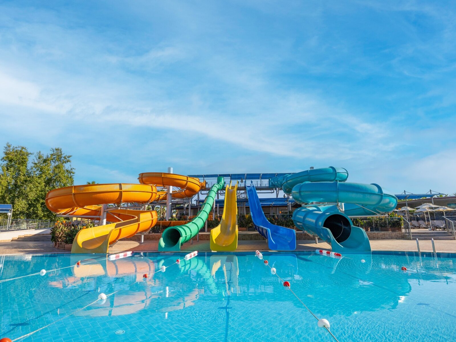 Aquapark pool