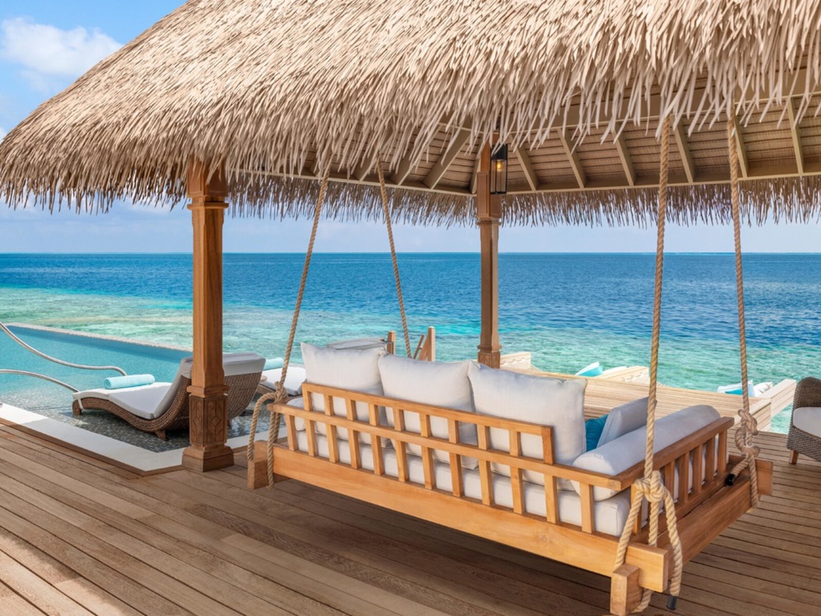Wohnbeispiel Overwater Villa with Pool